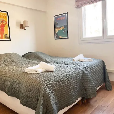 Charming Two Bedroom With Balcony In Apartment *